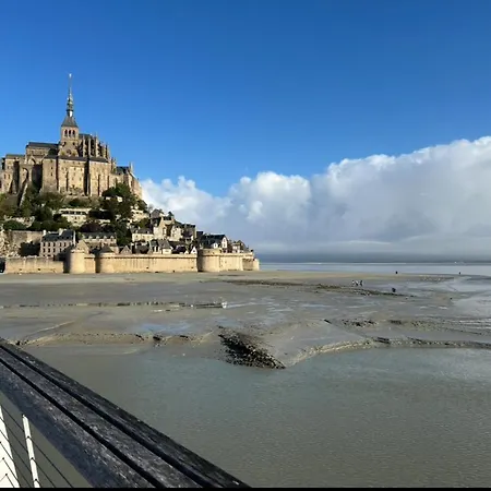 Location Saisonniere Meublee Pour 6 Personnes Proche Du Mont Saint Michel *