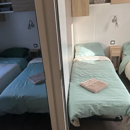Ferienhaus Location Saisonniere Meublee Pour 6 Personnes Proche Du Mont Saint Michel